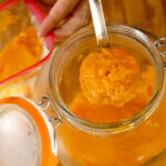how to freeze pureed tomatoes