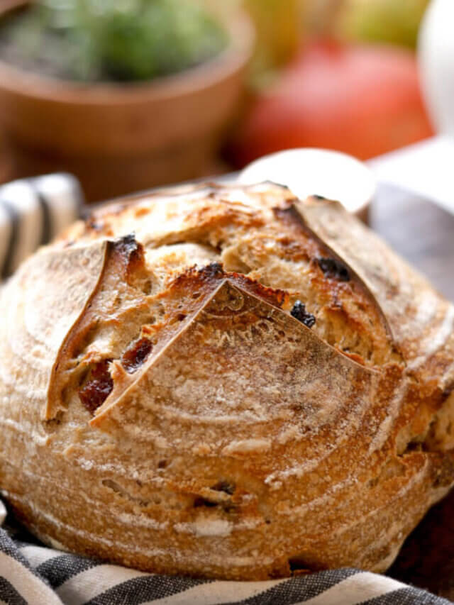 Cinnamon Raisin Sourdough Bread Recipe