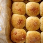 sourdough dinner rolls