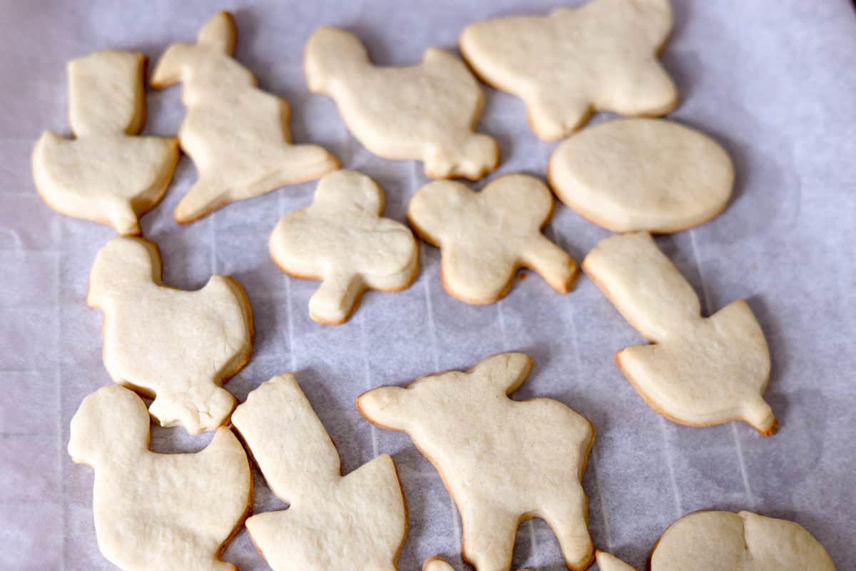baked sugar cookies