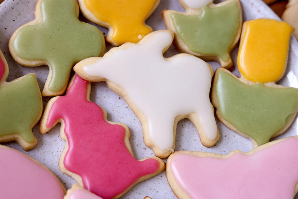 decorated sugar cookies for easter