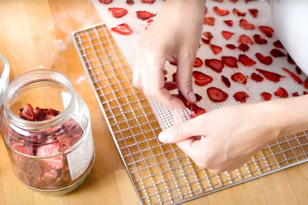 dehydrated strawberries